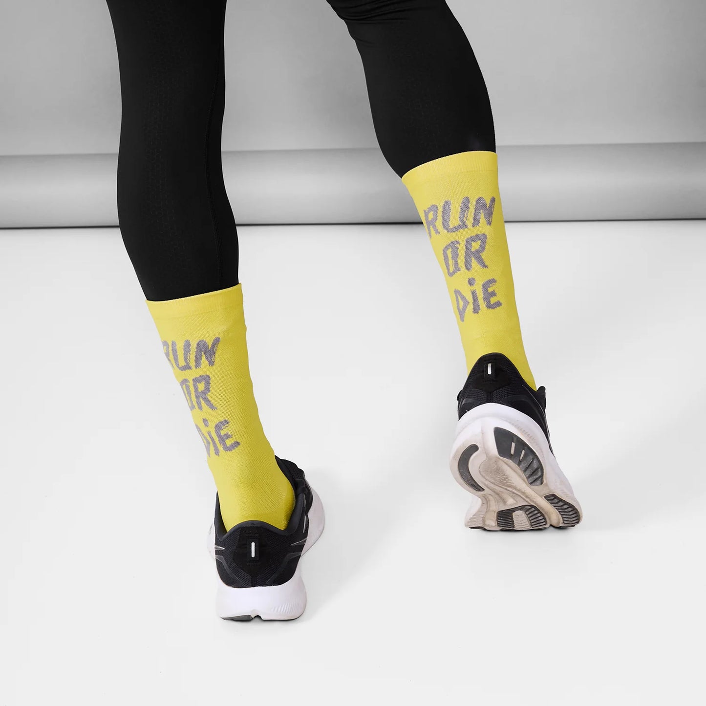 Statement Combat Socks 100 - Unisex "RUN OR DIE"